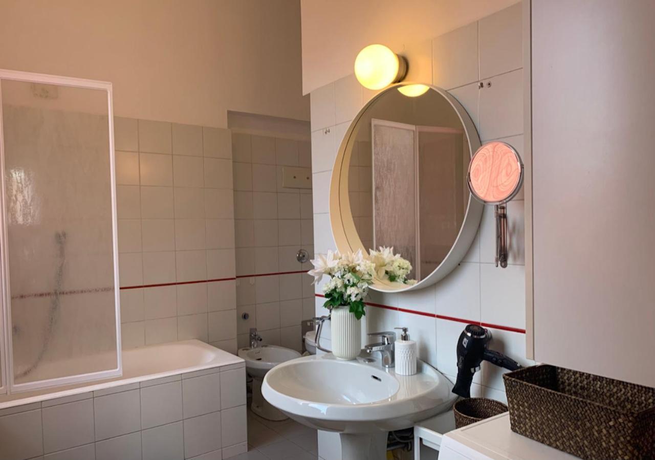 Camozzi Central Apartment ベルガモ エクステリア 写真