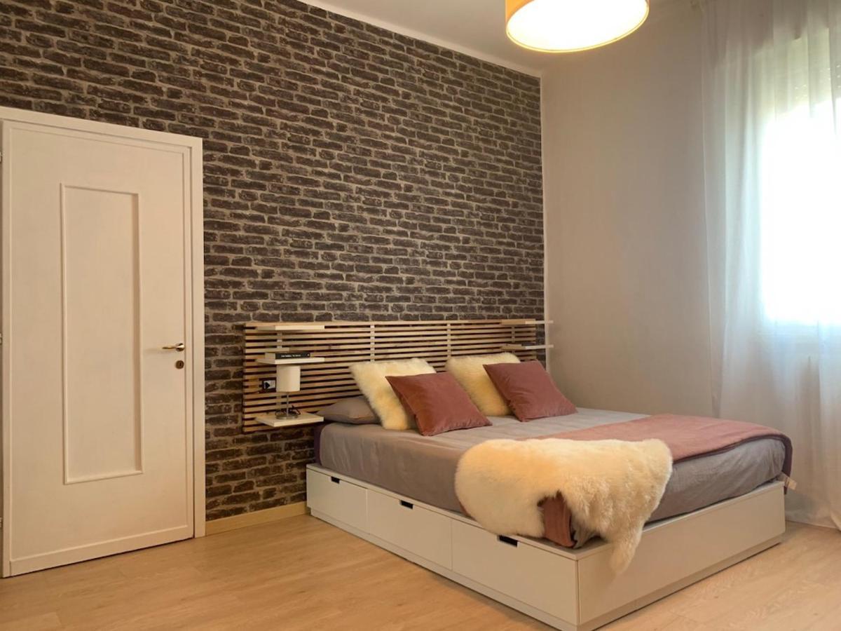 Camozzi Central Apartment ベルガモ エクステリア 写真